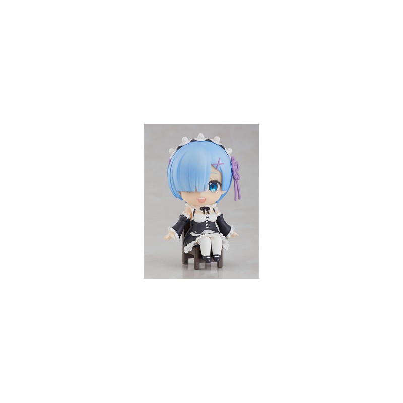 REM FIGURA 9 CM RE: ZERO STARTING LIFE IN ANOTHER 